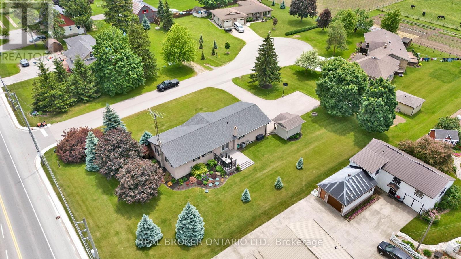 1 Shantz Place, Wellesley, Ontario  N0B 2S0 - Photo 33 - X12392104