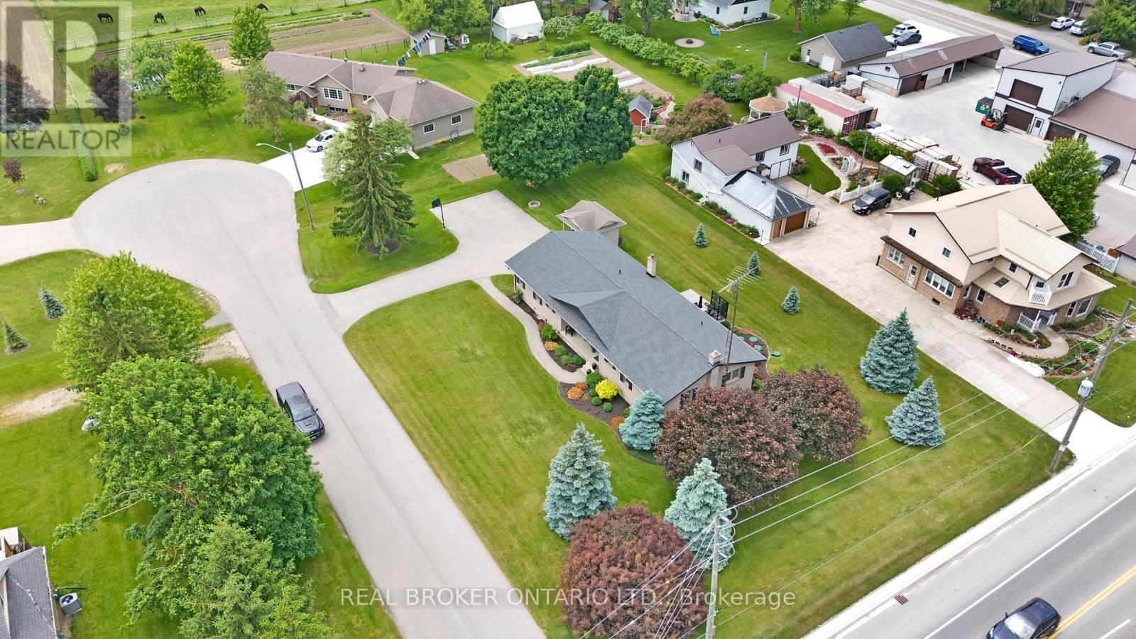 1 Shantz Place, Wellesley, Ontario  N0B 2S0 - Photo 34 - X12392104