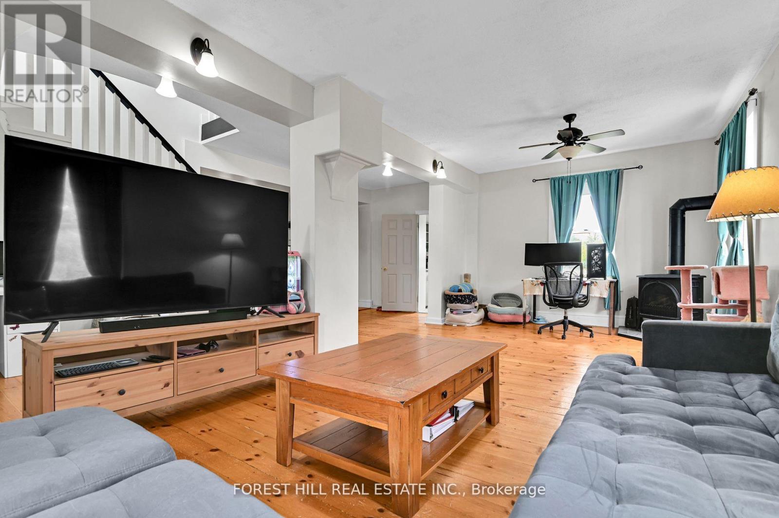 3574 Avonmore Road, North Stormont, Ontario  K0C 1C0 - Photo 18 - X12392140