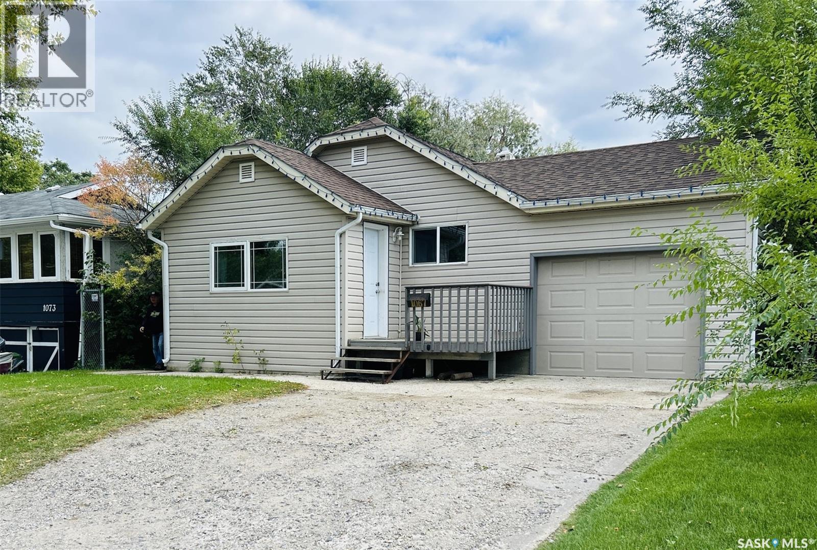 1067 1st Street E, Prince Albert, Saskatchewan  S6V 0C2 - Photo 8 - SK017809