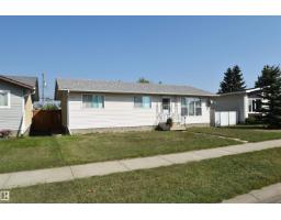 4422 49 Av St. Paul Town, St. Paul Town, Ca