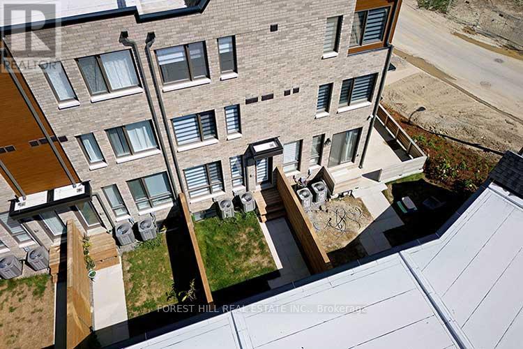 4 Deep Roots Terrace, Toronto (Englemount-Lawrence), Ontario  M6A 2M2 - Photo 41 - C12392148