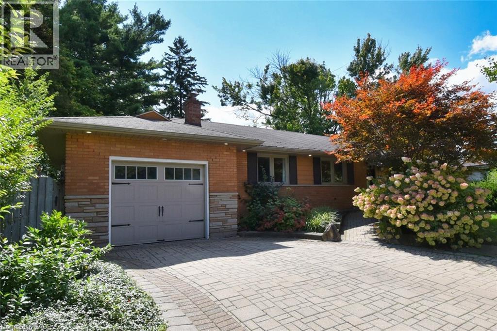 454 EVERGREEN Avenue, Ancaster, Ontario
