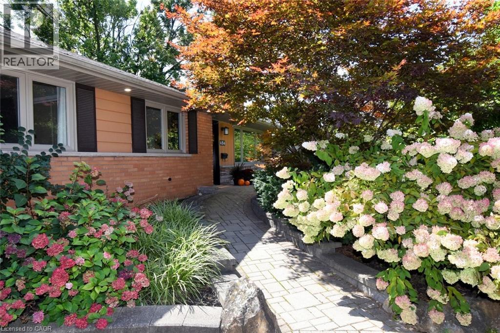 454 Evergreen Avenue, Ancaster, Ontario  L9G 2P8 - Photo 2 - 40767866