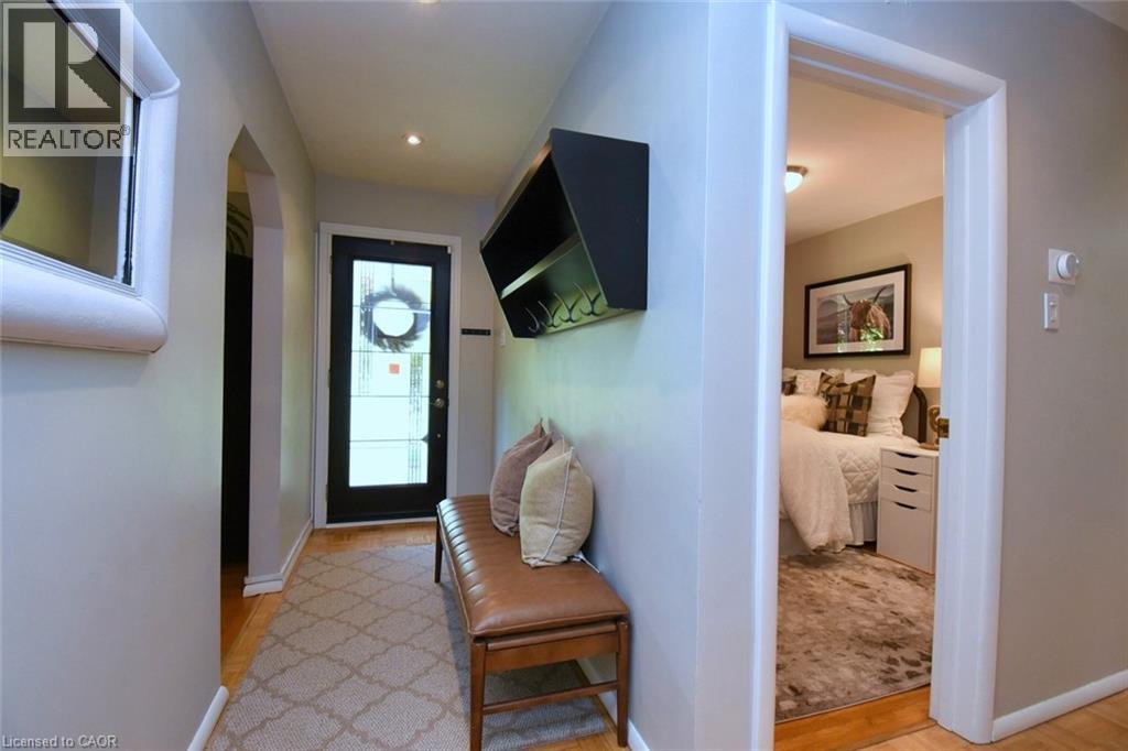 454 Evergreen Avenue, Ancaster, Ontario  L9G 2P8 - Photo 6 - 40767866