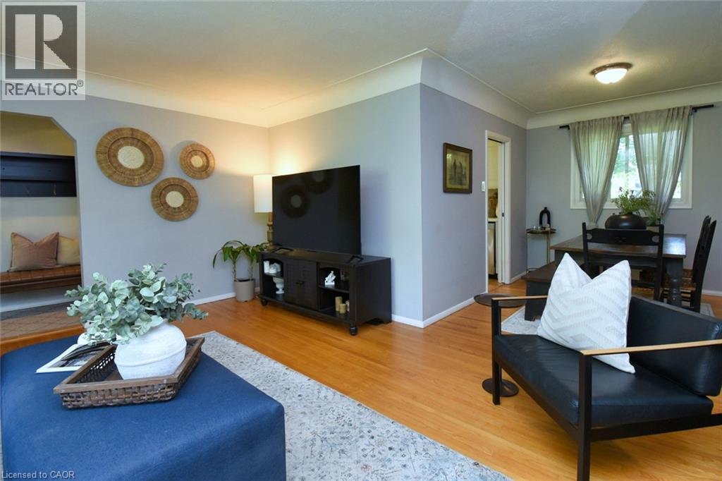454 Evergreen Avenue, Ancaster, Ontario  L9G 2P8 - Photo 9 - 40767866