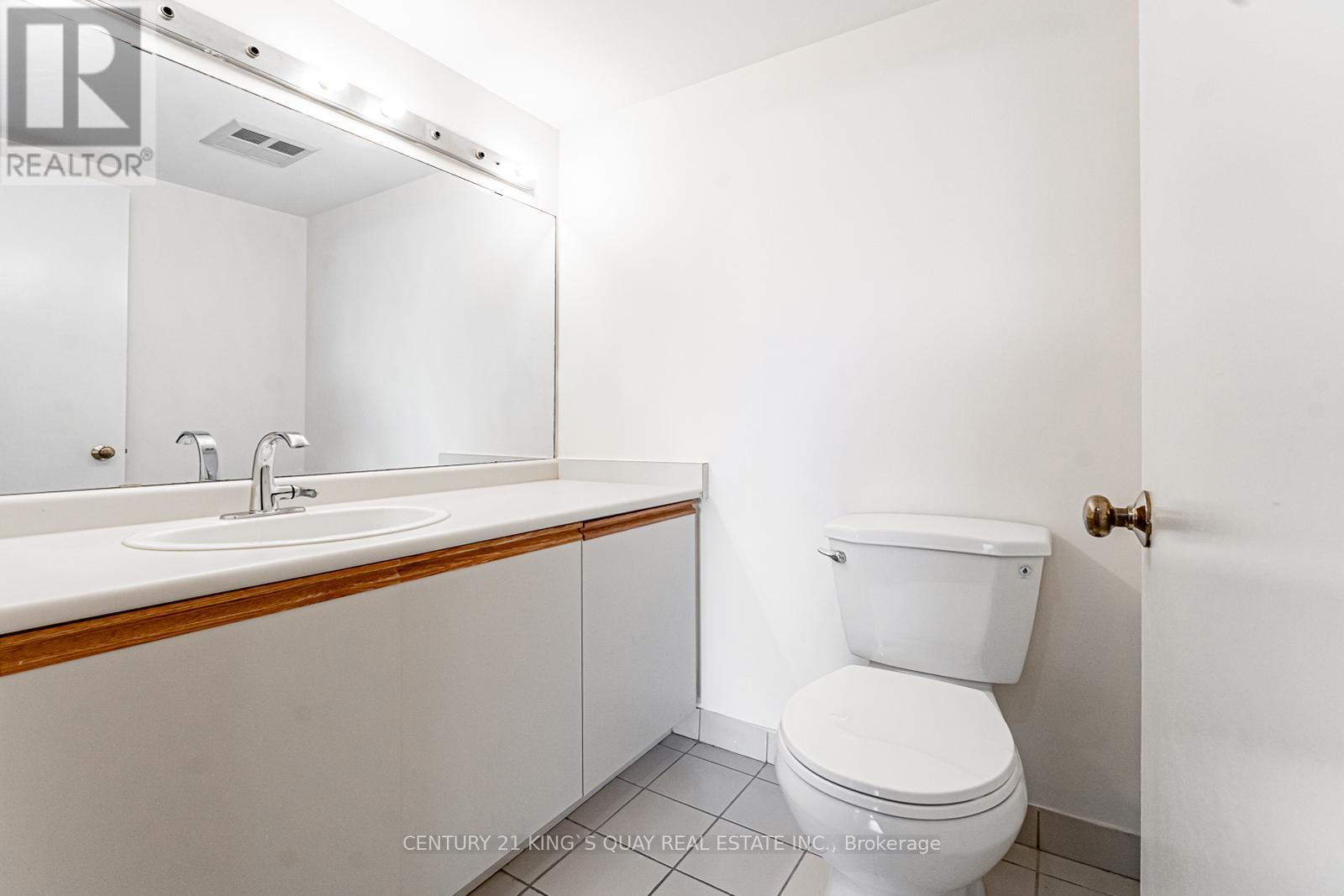 401 - 350 Alton Towers Circle, Toronto, Ontario  M1V 5E3 - Photo 18 - E12392172