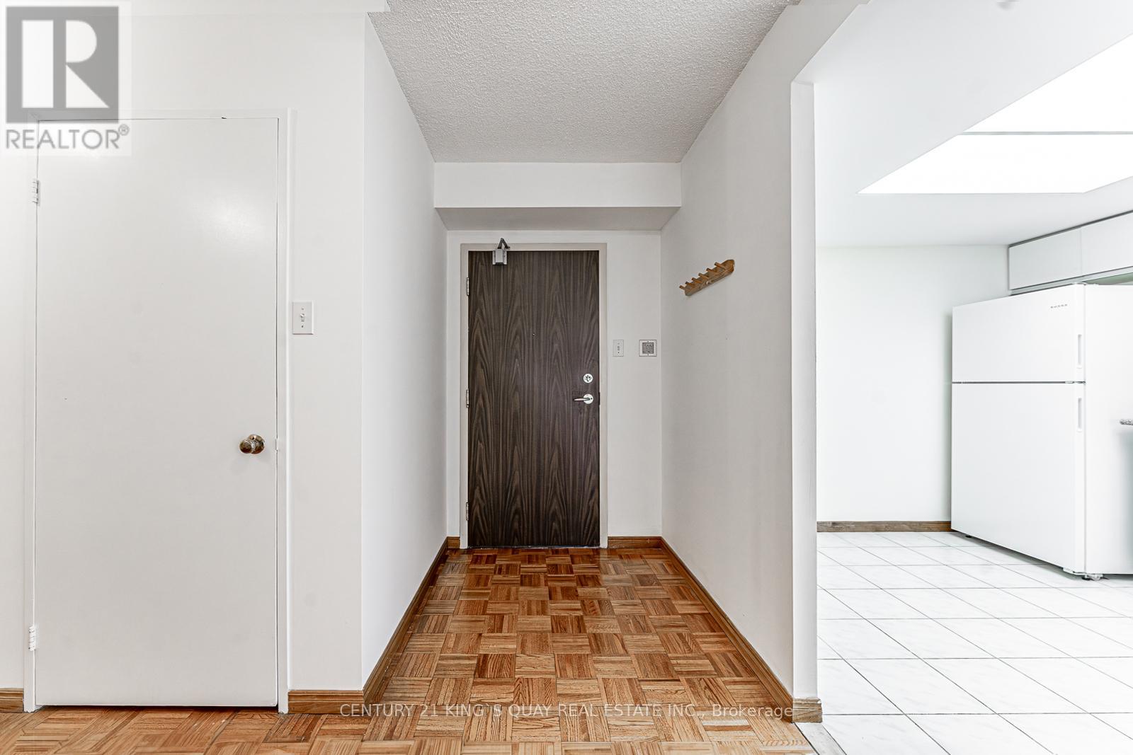 401 - 350 Alton Towers Circle, Toronto, Ontario  M1V 5E3 - Photo 29 - E12392172