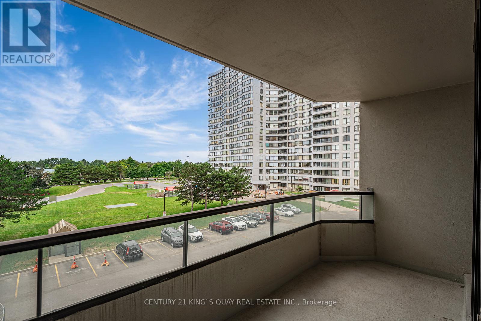 401 - 350 Alton Towers Circle, Toronto, Ontario  M1V 5E3 - Photo 31 - E12392172