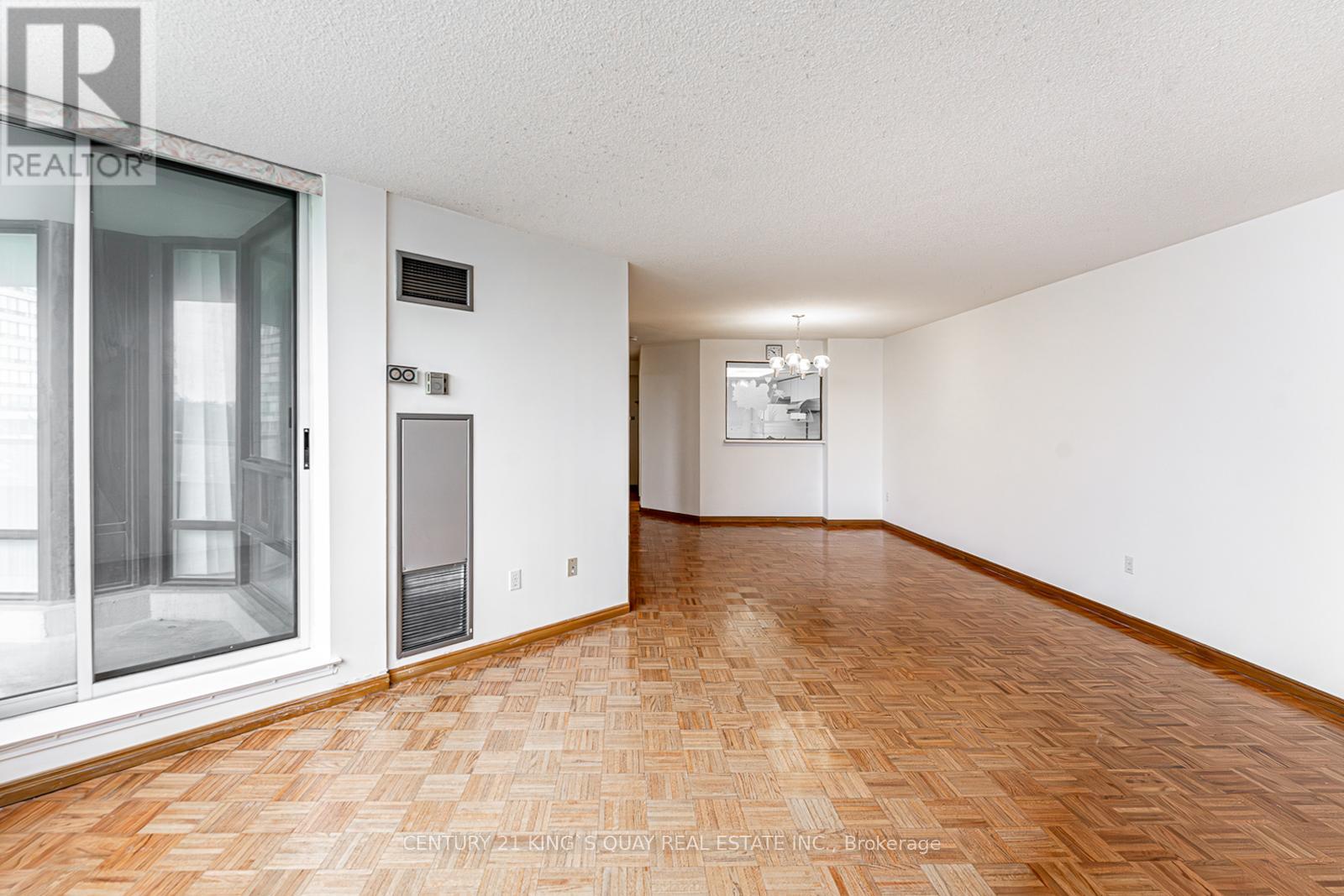 401 - 350 Alton Towers Circle, Toronto, Ontario  M1V 5E3 - Photo 9 - E12392172
