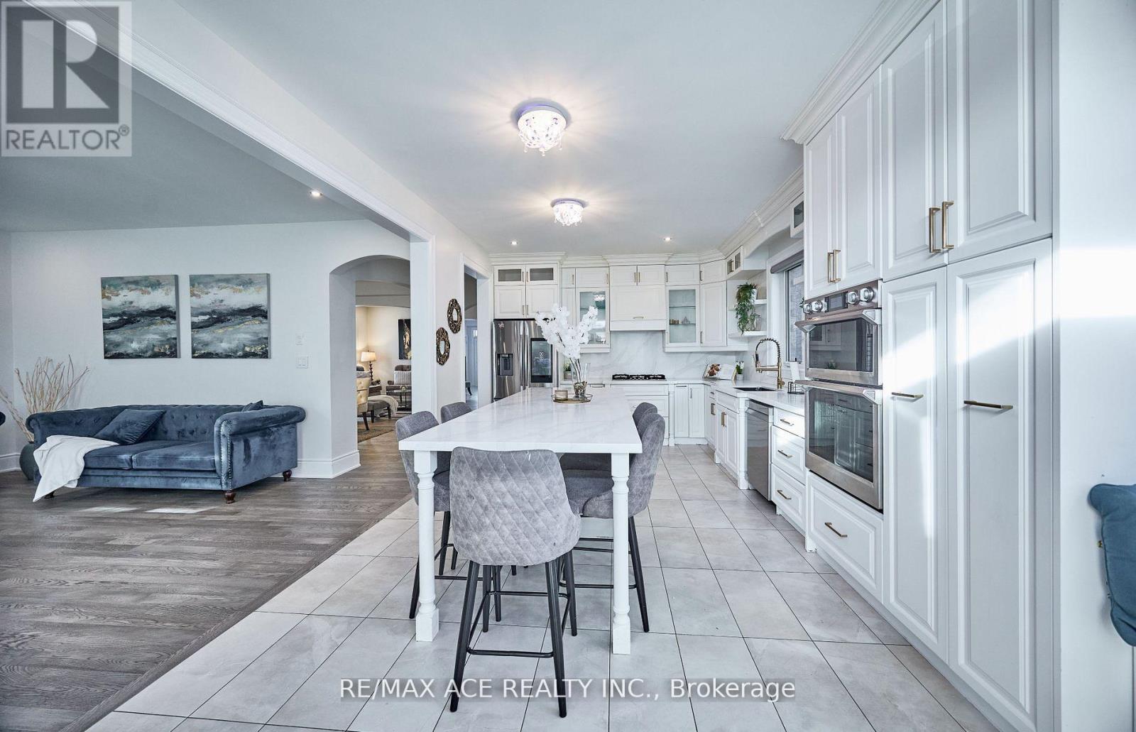 1912 Castlepoint Drive, Oshawa, Ontario  L1K 0P2 - Photo 11 - E12392179