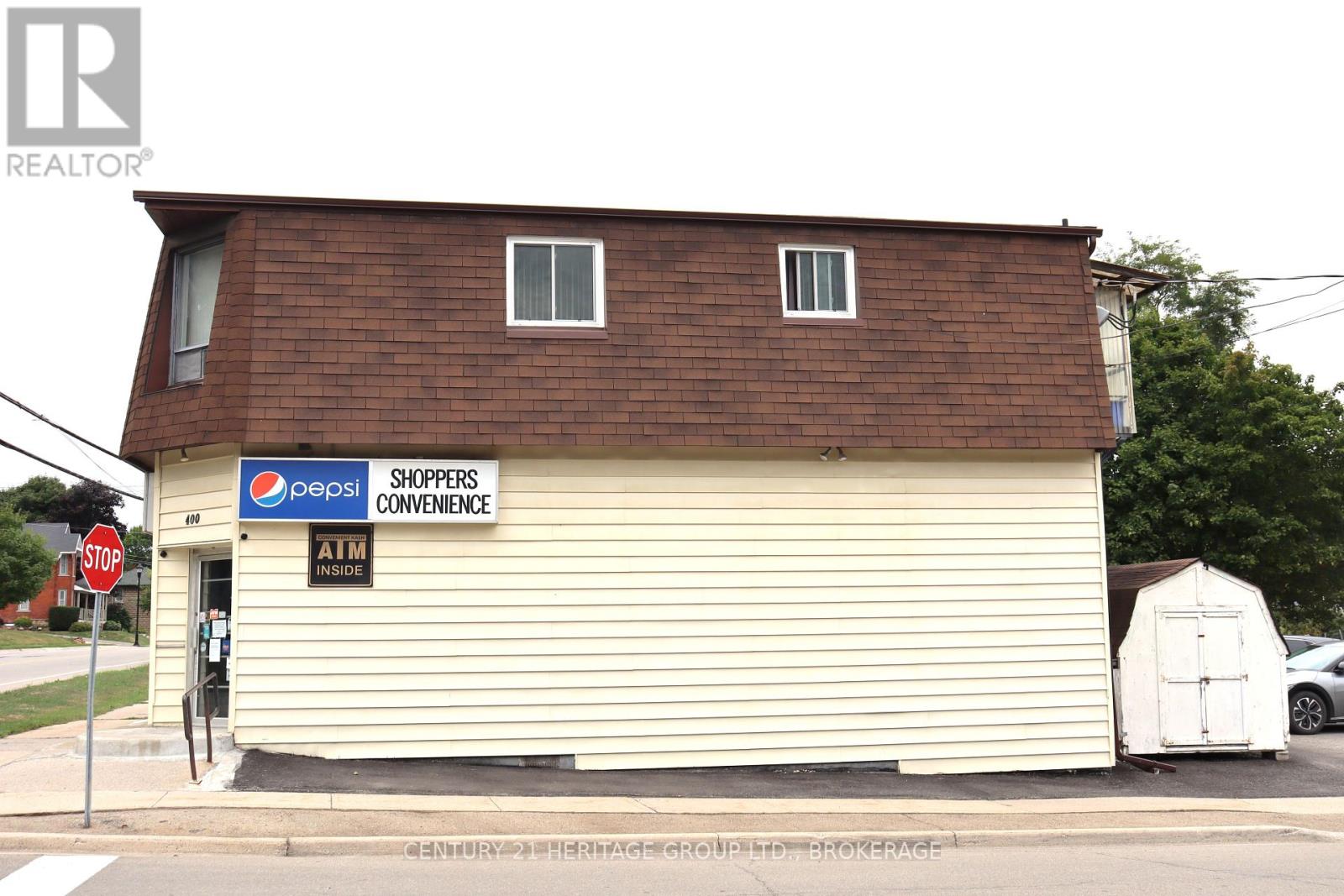 400 King Street W, Gananoque, Ontario  K7G 2G9 - Photo 4 - X12392309