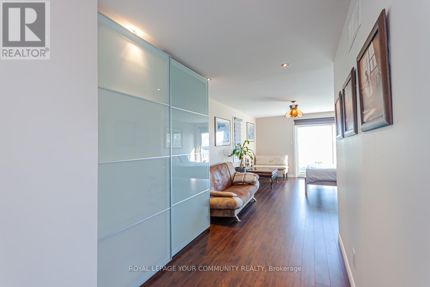 813 Lake Drive E, Georgina, Ontario  L0E 1L0 - Photo 28 - N12392265