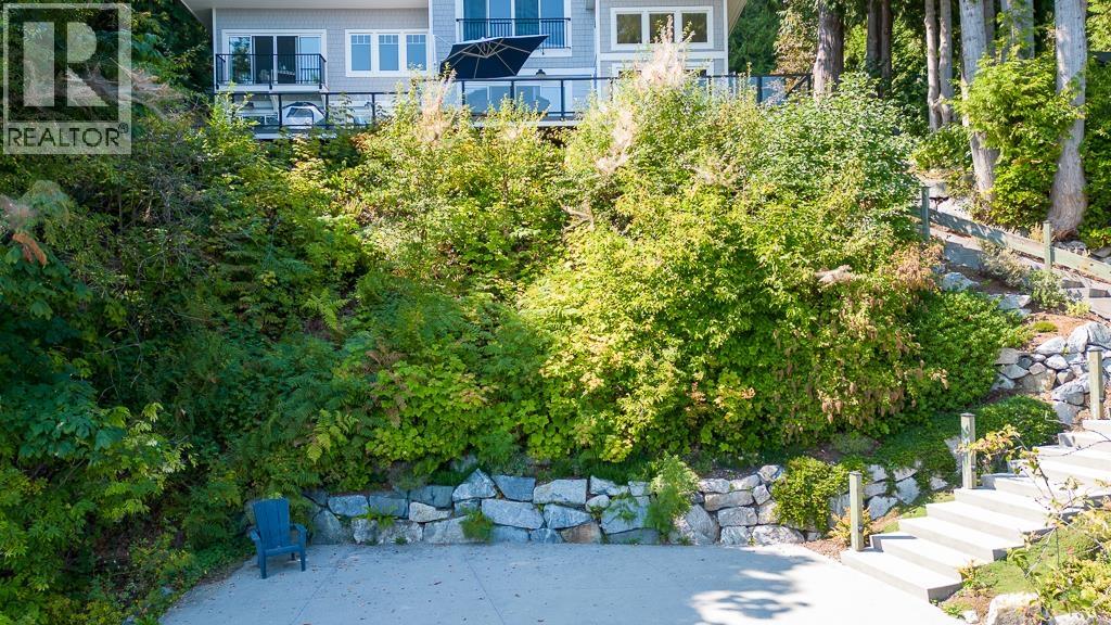 1980 Thornbrough Road, Gibsons, British Columbia  V0N 1V6 - Photo 3 - R2992020