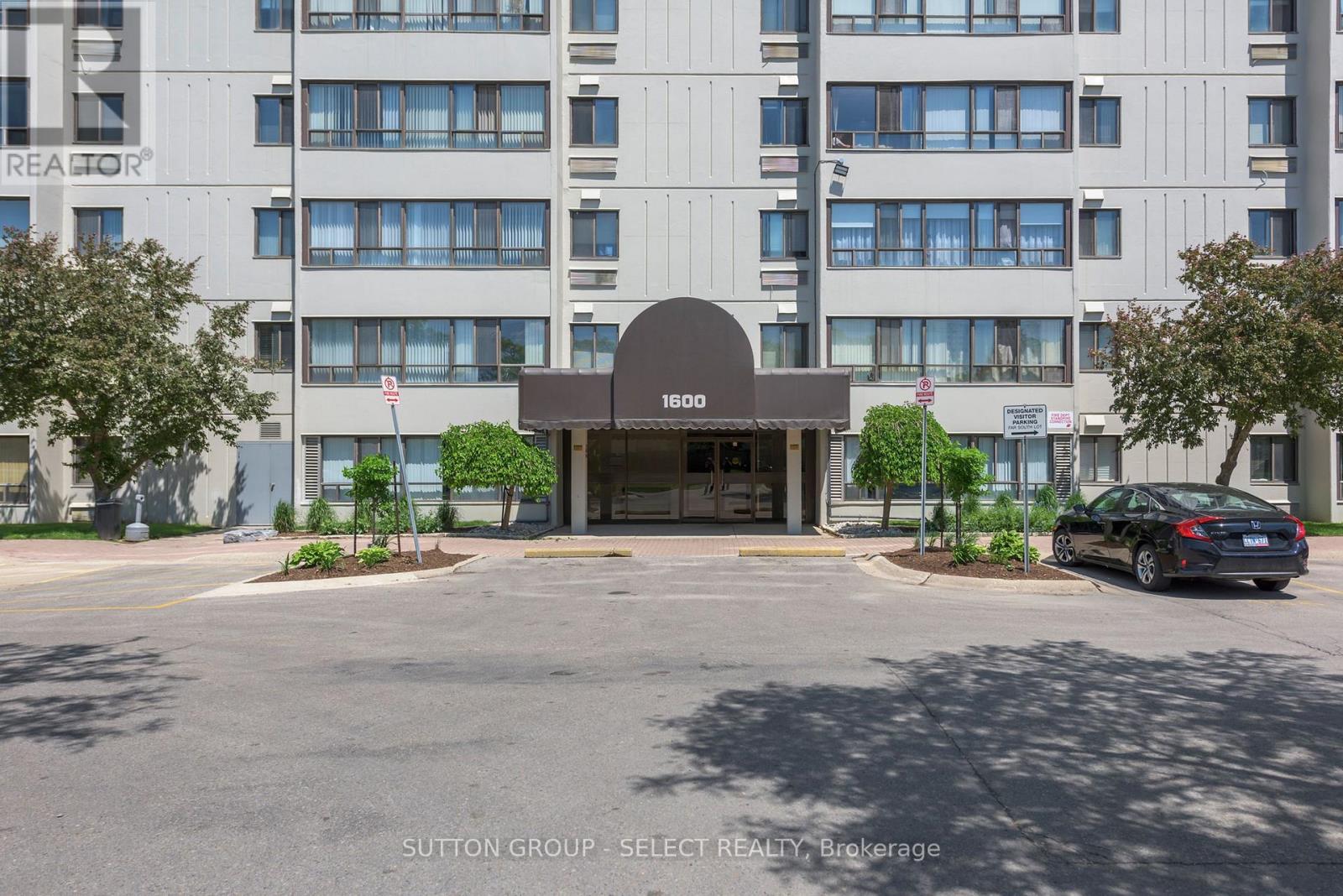 305 - 1600 Adelaide Street N, London North, Ontario  N5X 3H6 - Photo 2 - X12392329