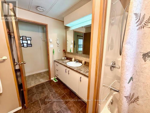 14 - 5279 County Rd 17 Road, Alfred And Plantagenet, Ontario  K0B 1A0 - Photo 14 - X12392331