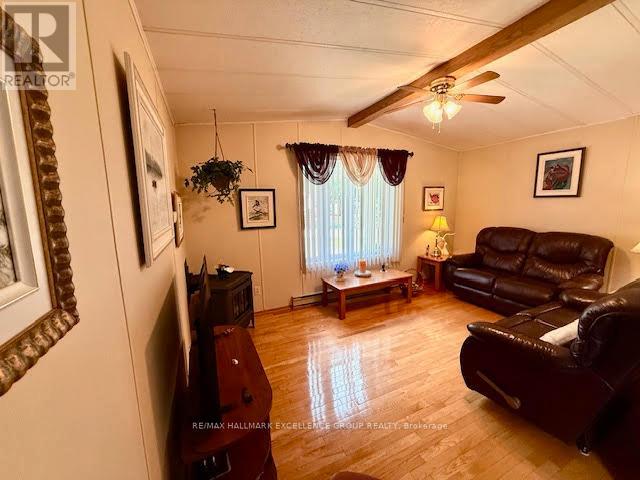 14 - 5279 County Rd 17 Road, Alfred And Plantagenet, Ontario  K0B 1A0 - Photo 6 - X12392331
