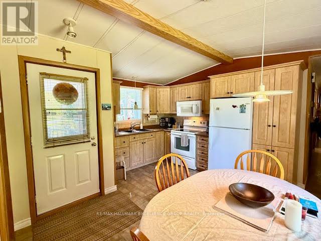 14 - 5279 County Rd 17 Road, Alfred And Plantagenet, Ontario  K0B 1A0 - Photo 7 - X12392331