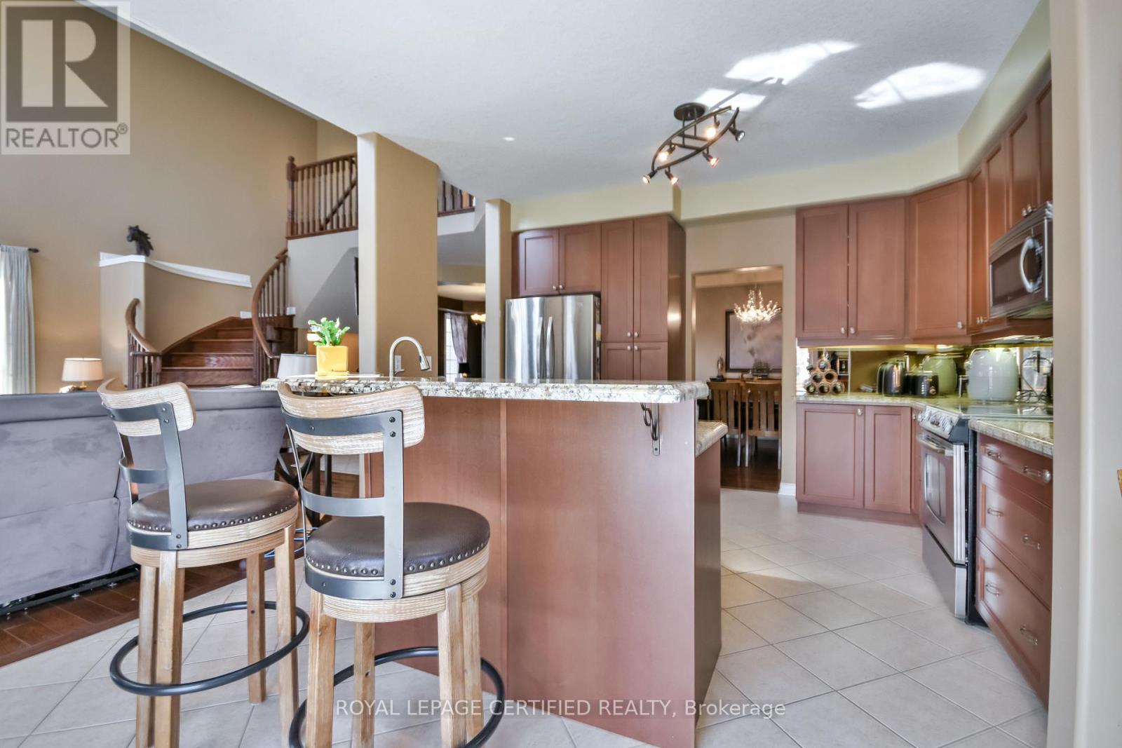 79 Sovereign's Gate, Barrie (Innis-Shore), Ontario  L4N 0Y9 - Photo 23 - S12392016