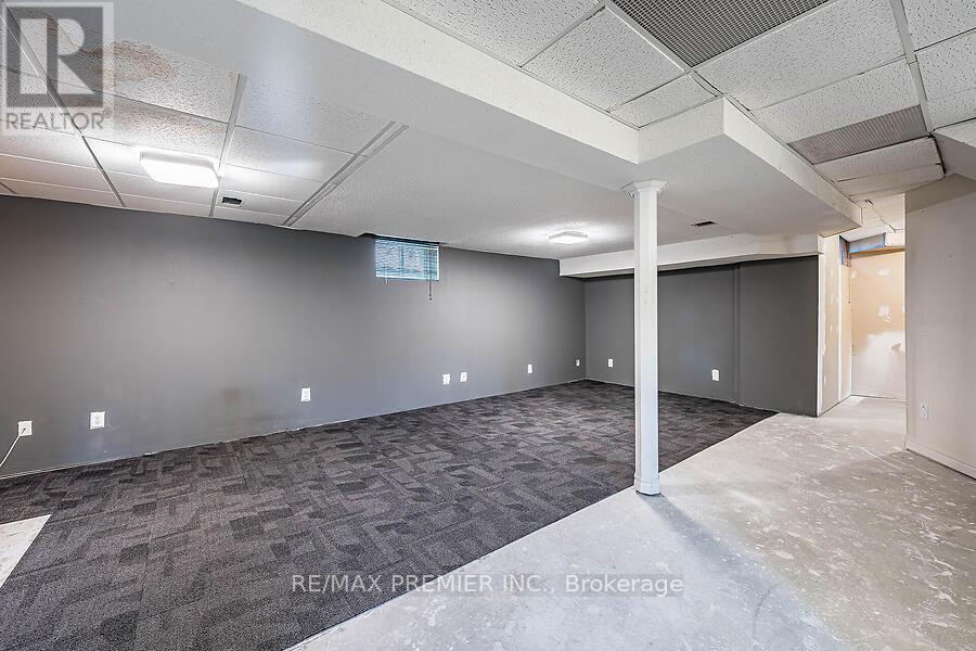 2 Grace Crescent, Barrie, Ontario  L4N 9S7 - Photo 33 - S12369124