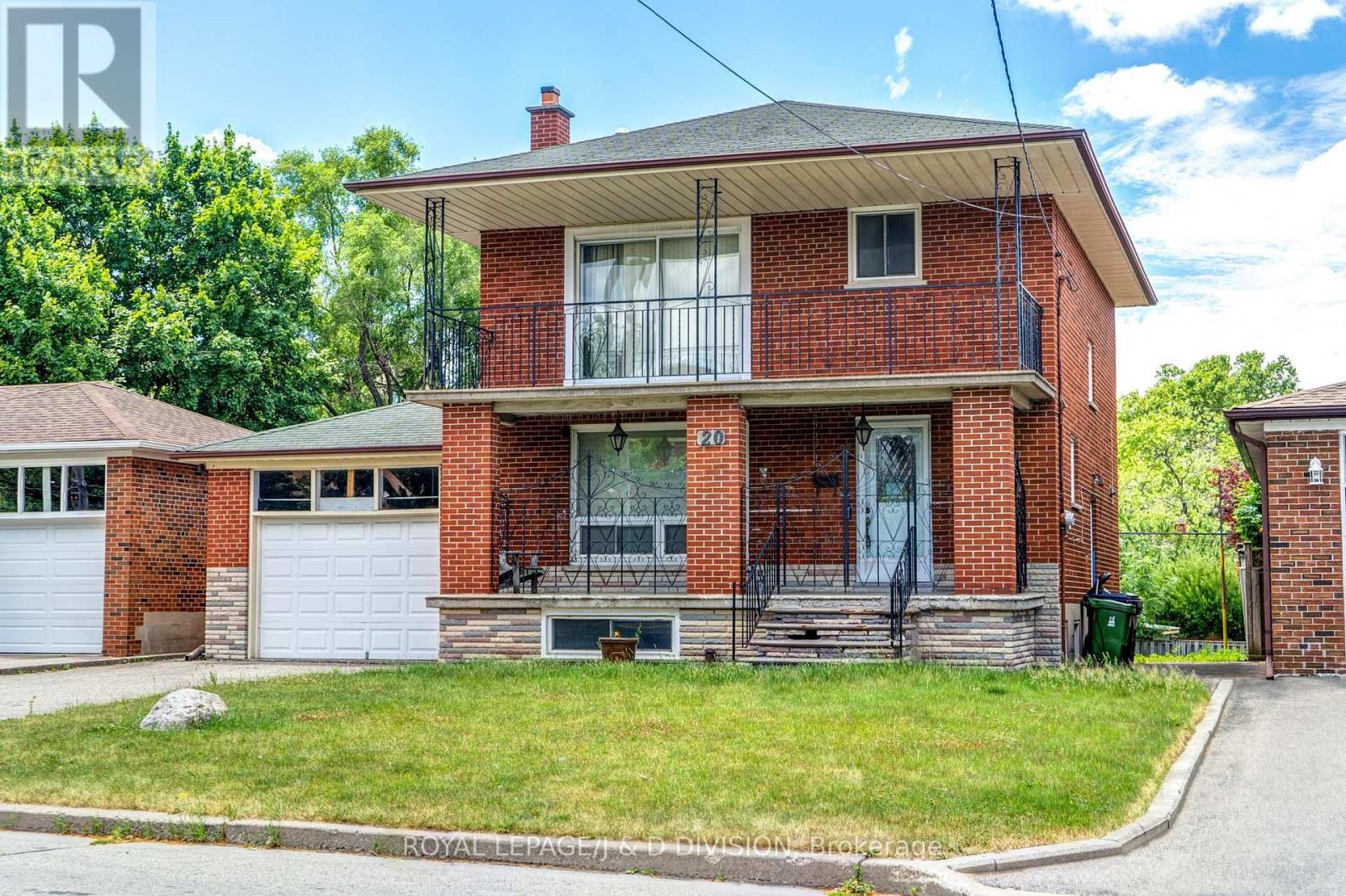 20 Macleod Street, Toronto (Maple Leaf), Ontario  M6L 2M6 - Photo 12 - W12392177