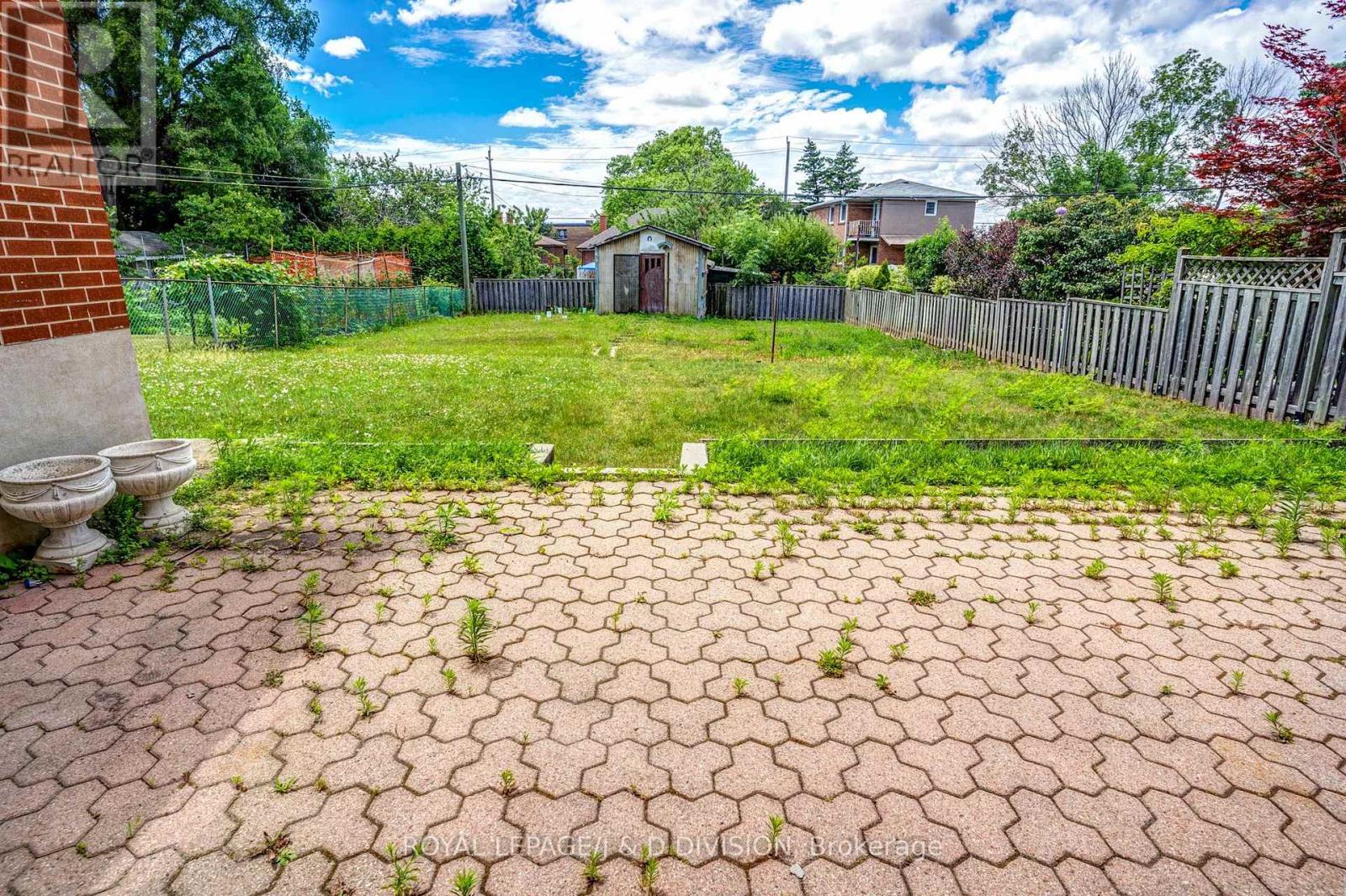 20 Macleod Street, Toronto (Maple Leaf), Ontario  M6L 2M6 - Photo 19 - W12392177
