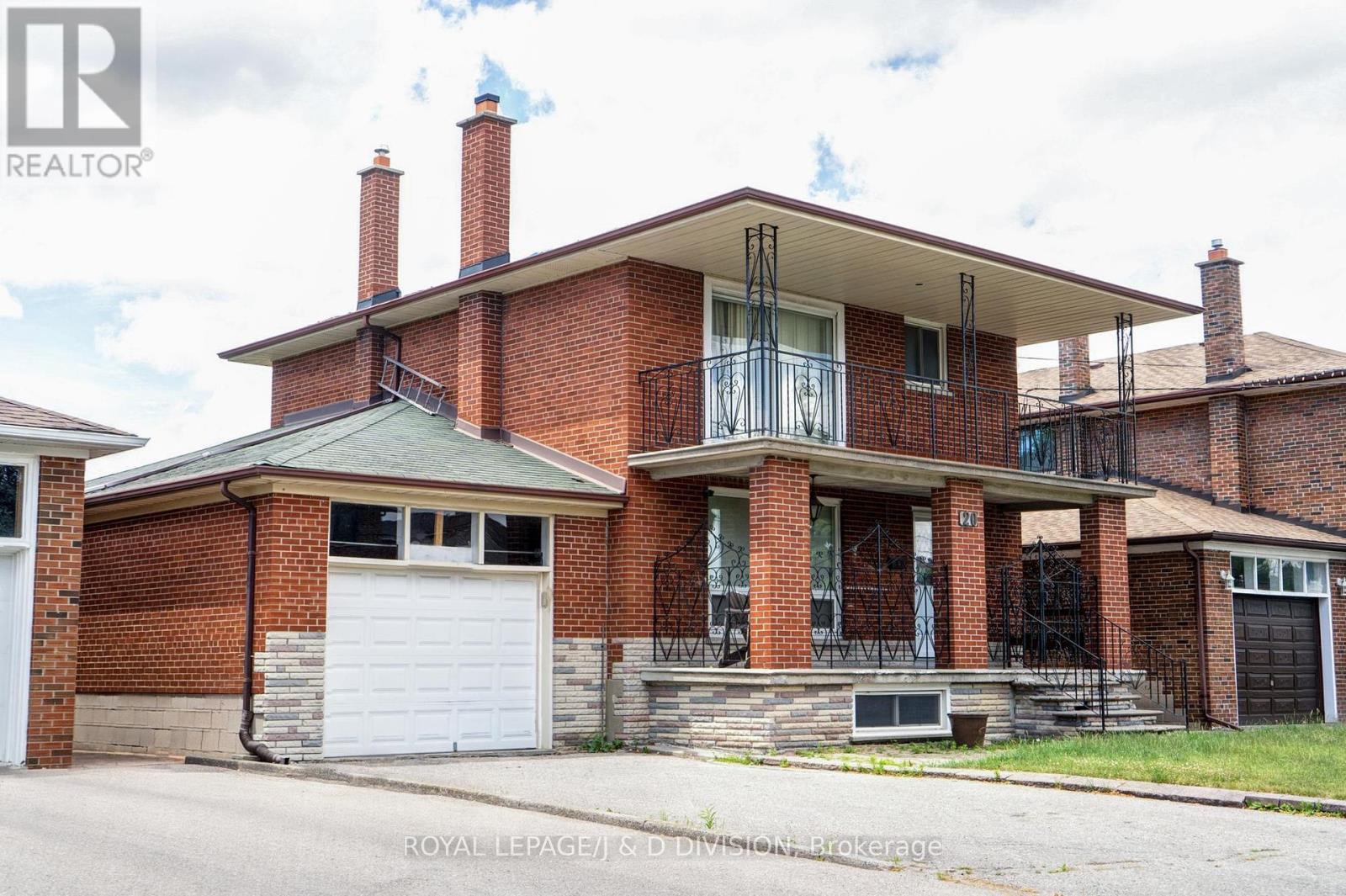 20 Macleod Street, Toronto (Maple Leaf), Ontario  M6L 2M6 - Photo 6 - W12392177