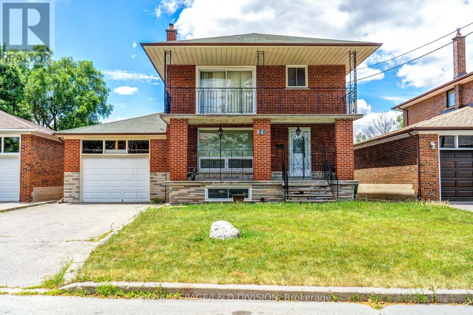 20 Macleod Street, Toronto (Maple Leaf), Ontario  M6L 2M6 - Photo 7 - W12392177