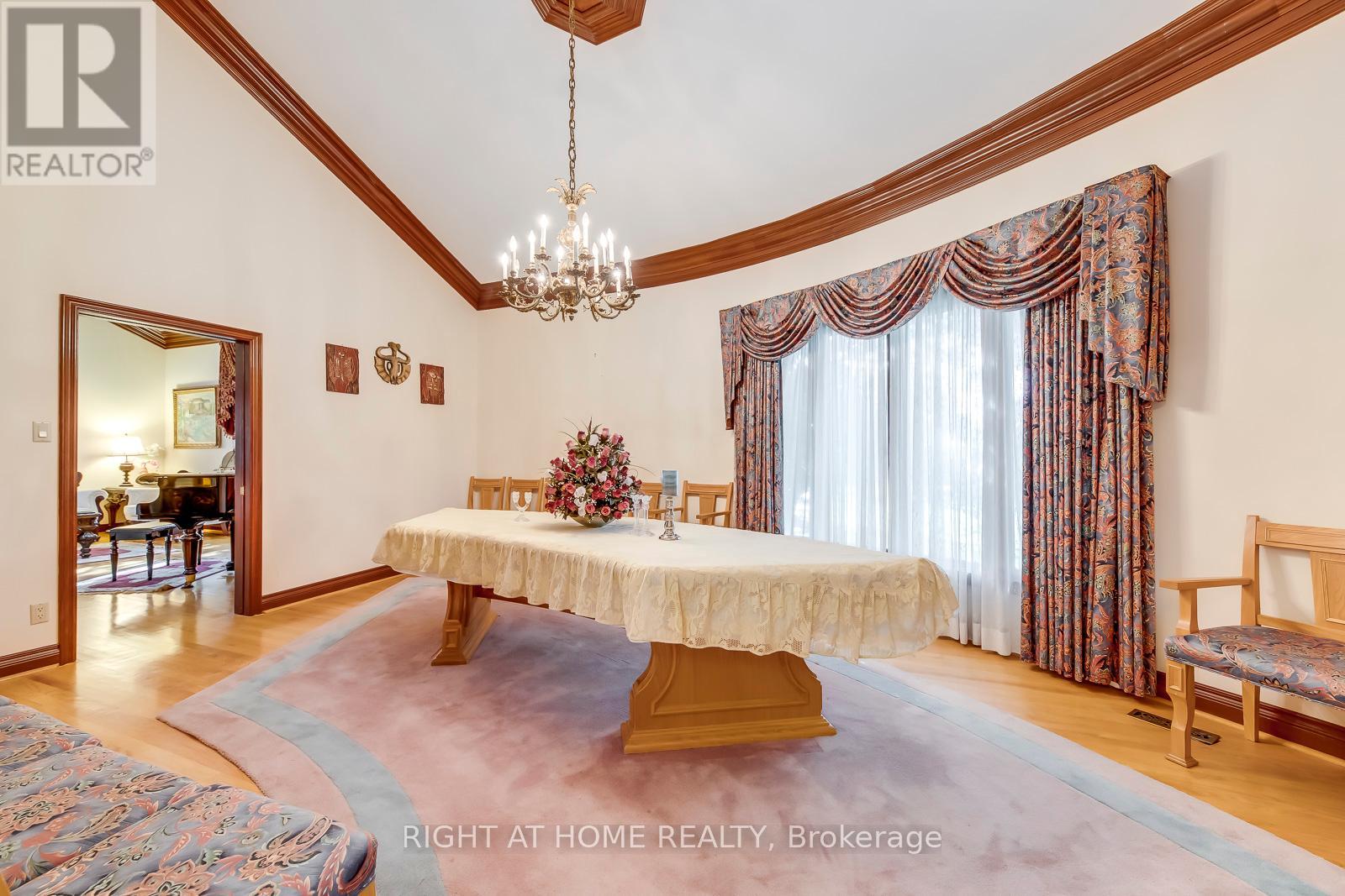 1 Farmer's Lane, Caledon (Bolton East), Ontario  L7E 3K1 - Photo 11 - W12392215