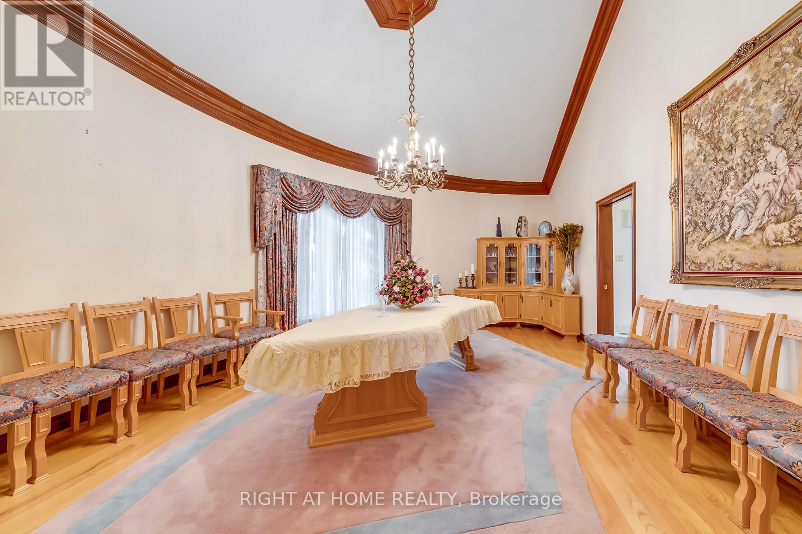 1 Farmer's Lane, Caledon (Bolton East), Ontario  L7E 3K1 - Photo 13 - W12392215