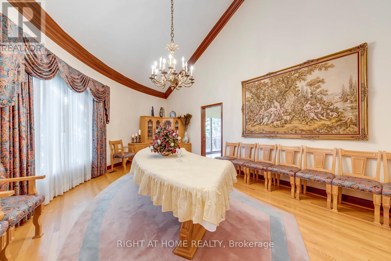 1 Farmer's Lane, Caledon (Bolton East), Ontario  L7E 3K1 - Photo 14 - W12392215