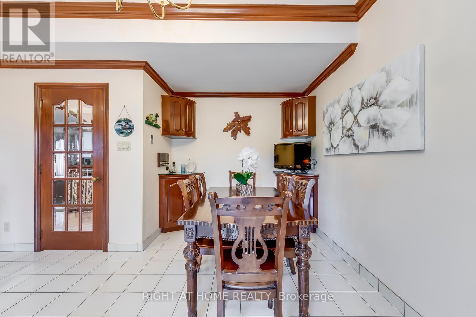 1 Farmer's Lane, Caledon (Bolton East), Ontario  L7E 3K1 - Photo 20 - W12392215