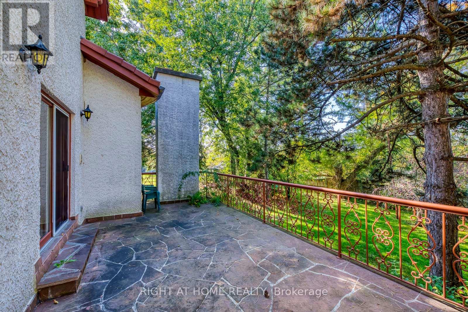 1 Farmer's Lane, Caledon (Bolton East), Ontario  L7E 3K1 - Photo 23 - W12392215