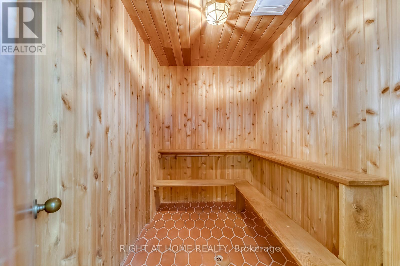 1 Farmer's Lane, Caledon (Bolton East), Ontario  L7E 3K1 - Photo 40 - W12392215
