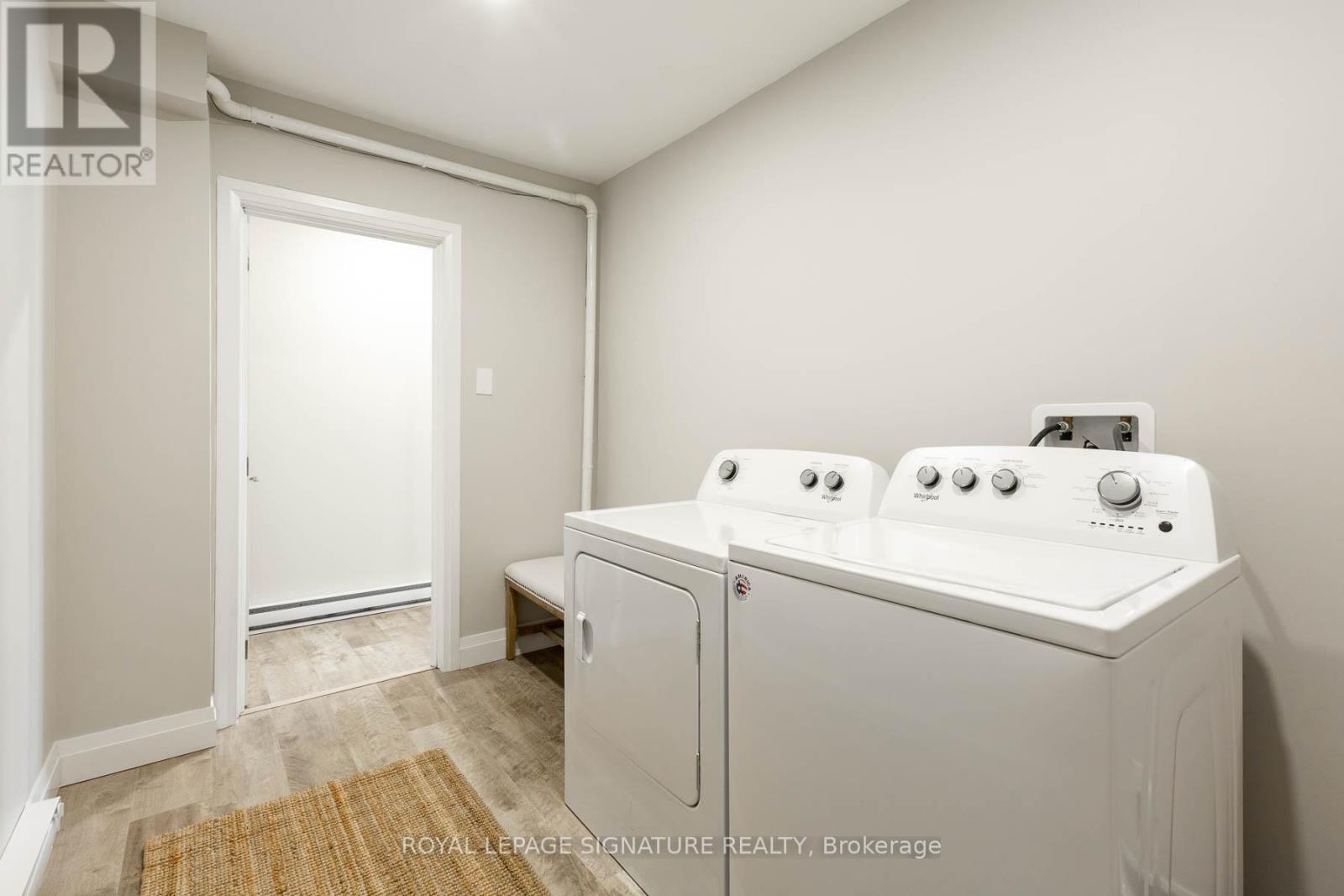 1969 Balsam Avenue, Mississauga, Ontario  L5J 1L3 - Photo 34 - W12392243