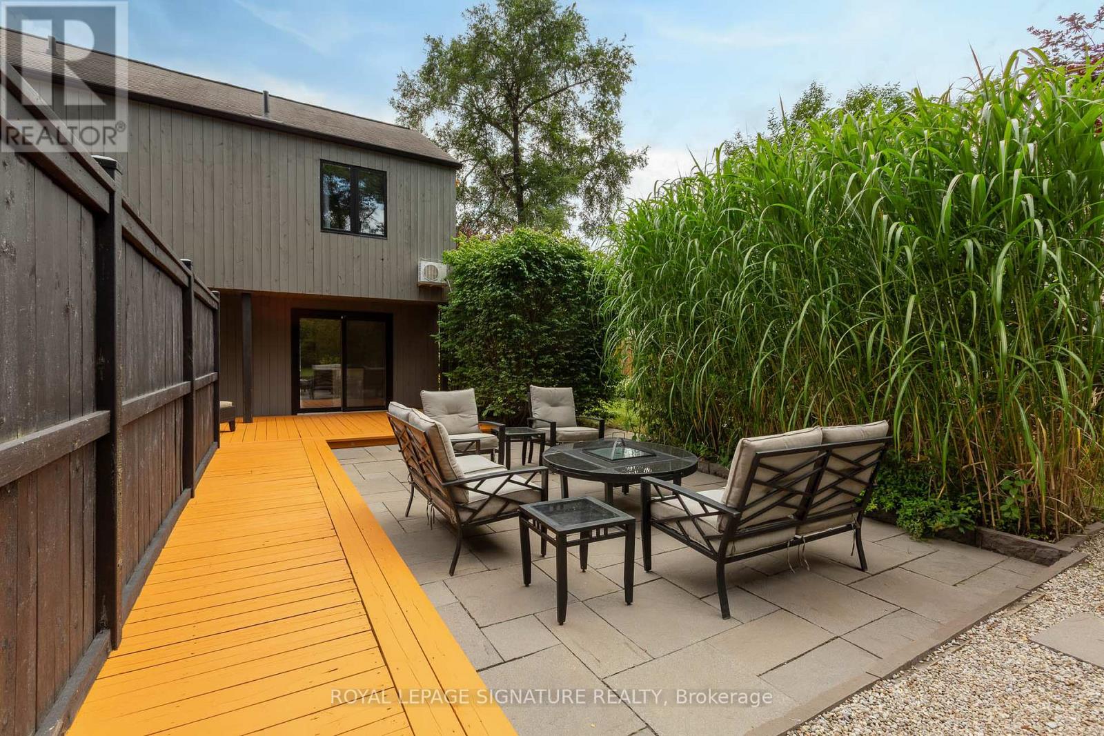 1969 Balsam Avenue, Mississauga, Ontario  L5J 1L3 - Photo 36 - W12392243