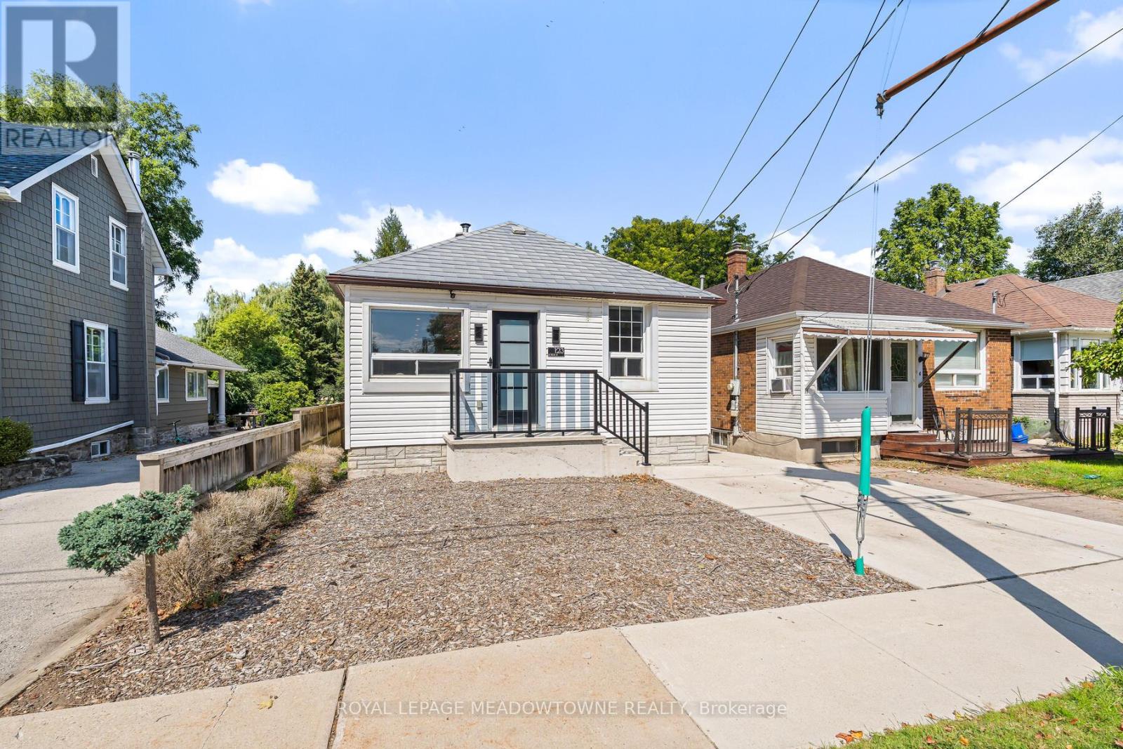 Property at 123 BOWER STREET image 2