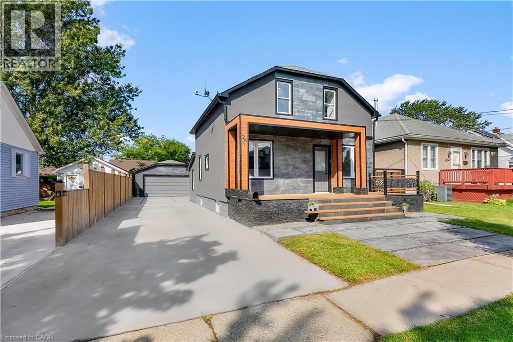 249 S Wallace Avenue S, Welland, Ontario  L3B 1R7 - Photo 2 - 40767305