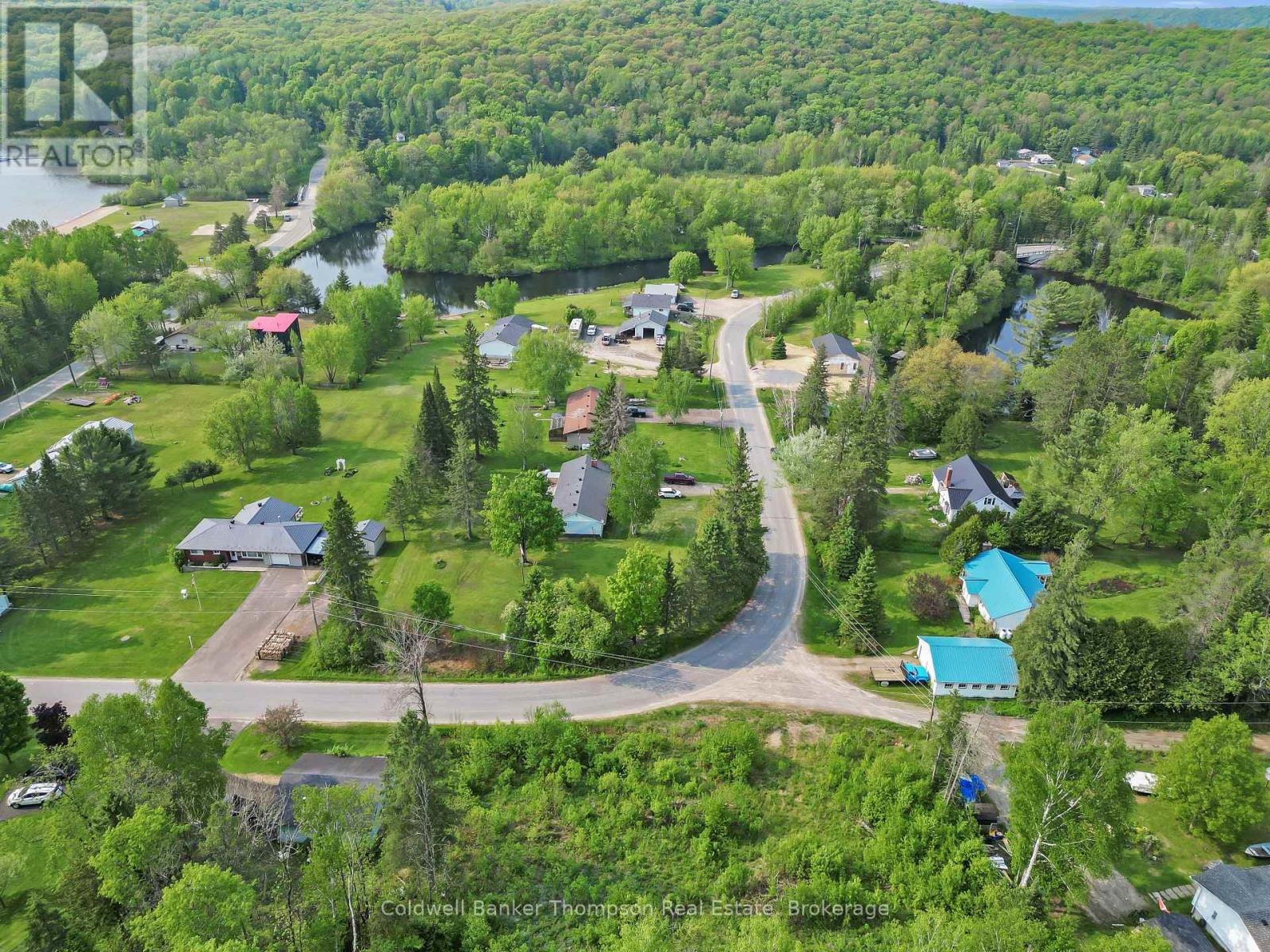 219 Doe Lake Road, Armour, Ontario  P0A 1L0 - Photo 9 - X12392314