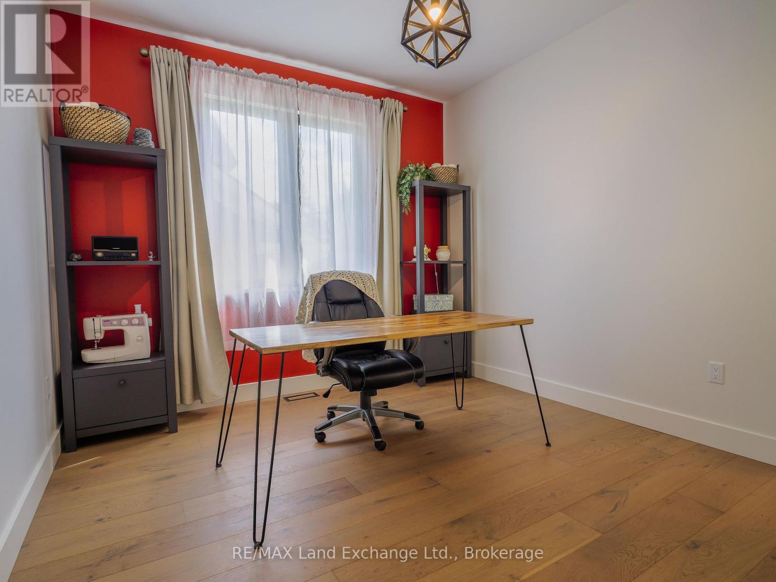 72 Ottawa Avenue, Saugeen Shores, Ontario  N0H 2L0 - Photo 21 - X12392358