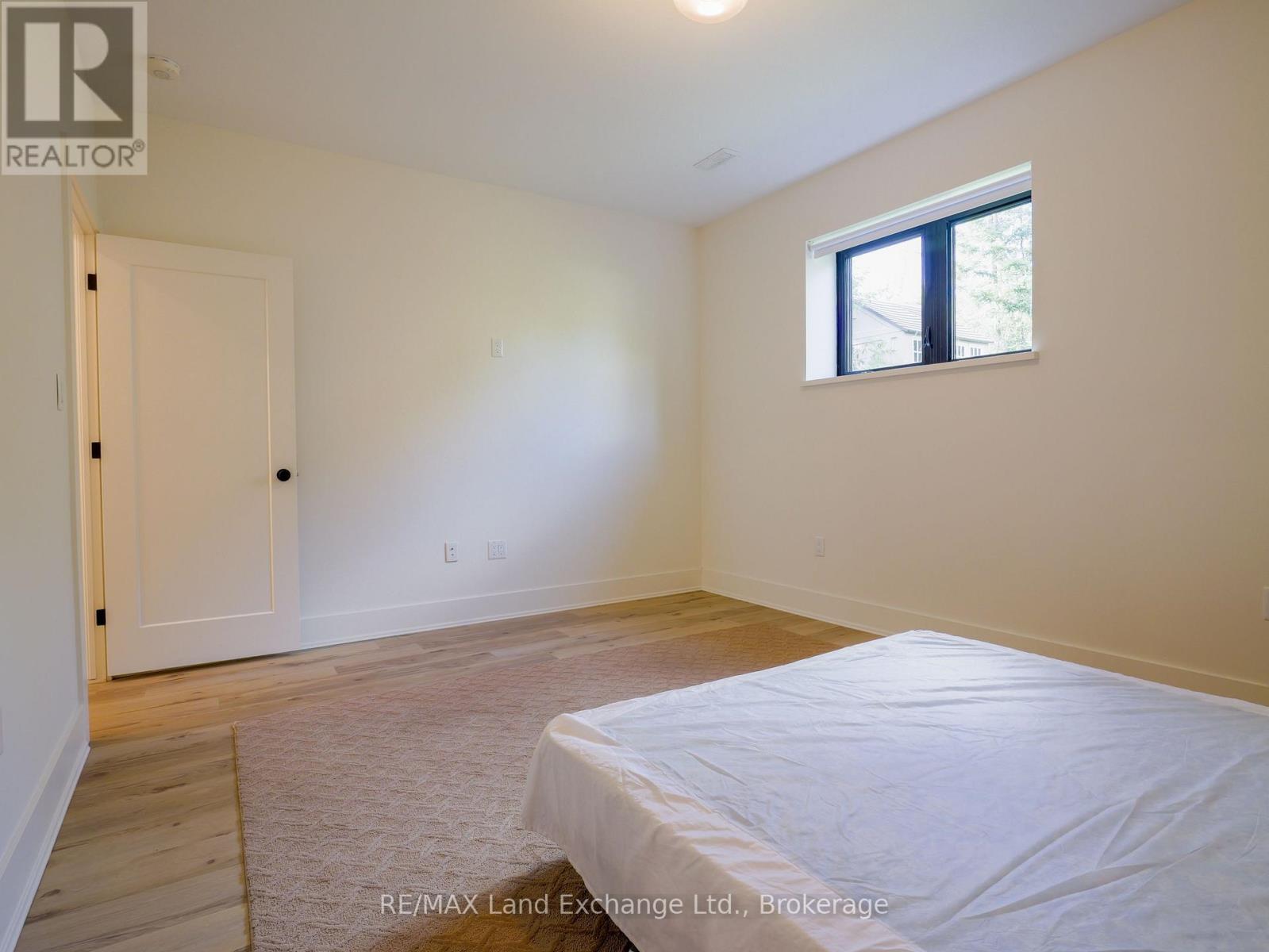 72 Ottawa Avenue, Saugeen Shores, Ontario  N0H 2L0 - Photo 31 - X12392358