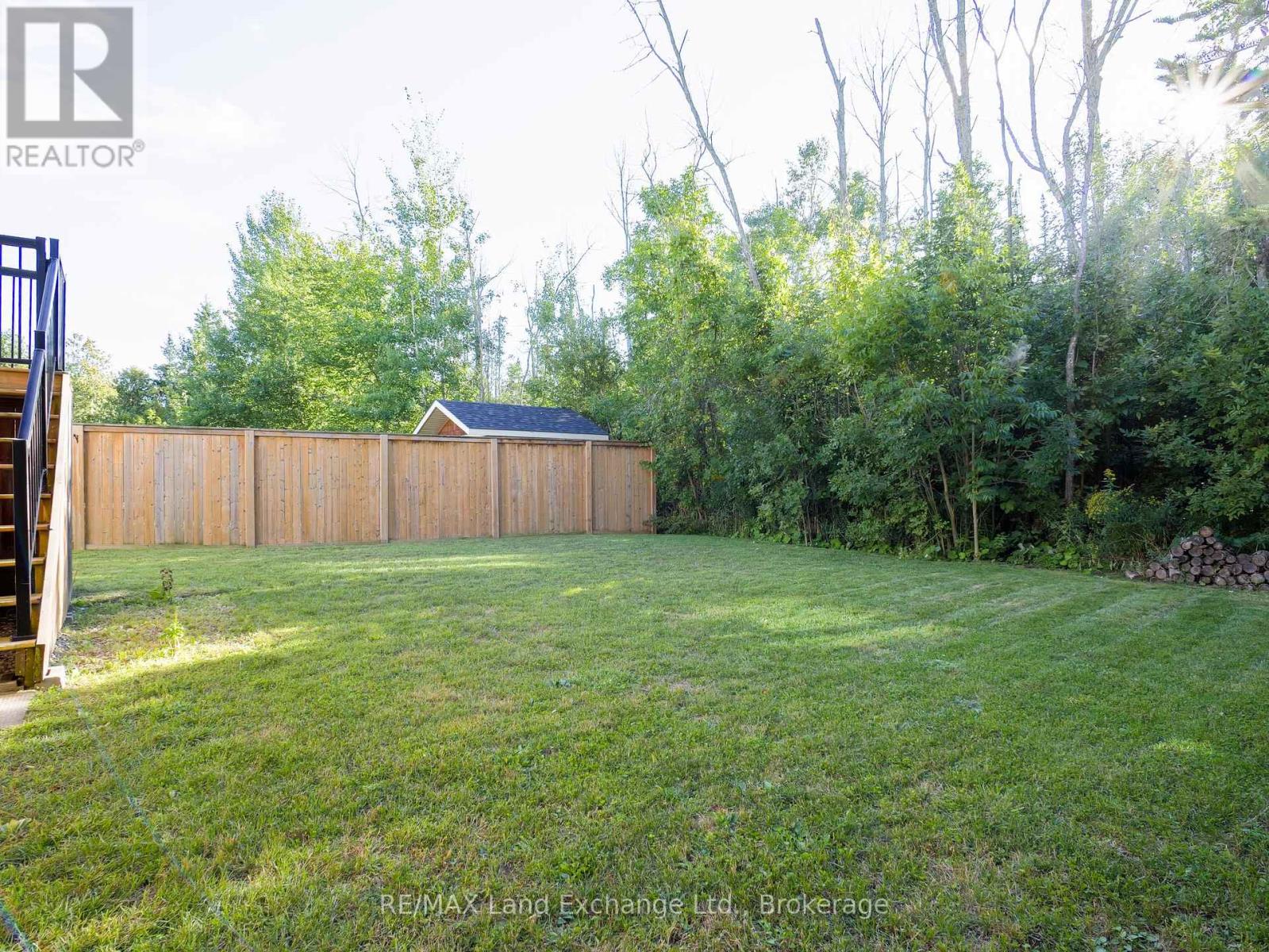 72 Ottawa Avenue, Saugeen Shores, Ontario  N0H 2L0 - Photo 39 - X12392358