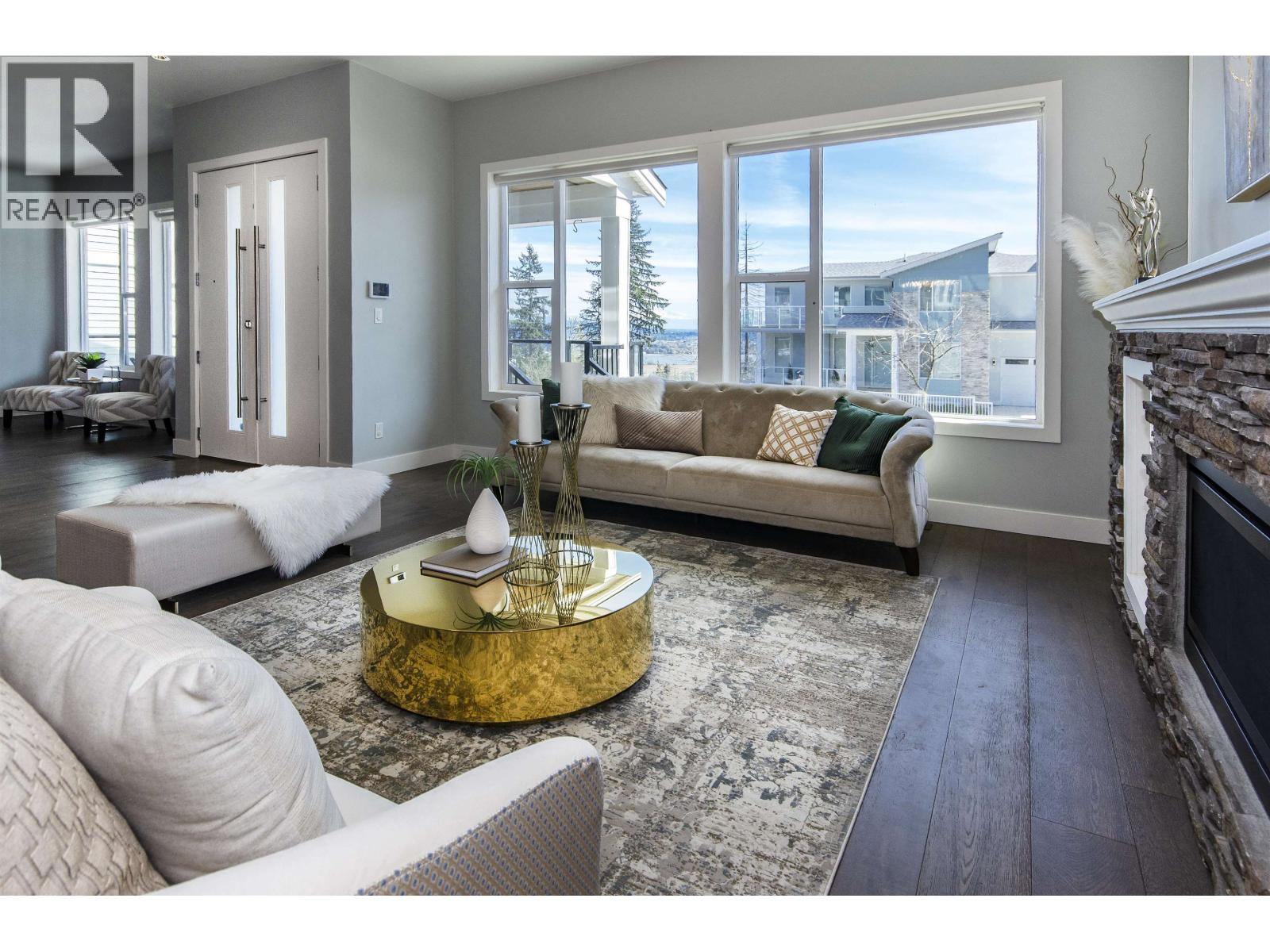 Property at 3575 BROWNLEE AVENUE image 4