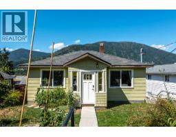 519 Robson Street Nelson, Nelson, Ca