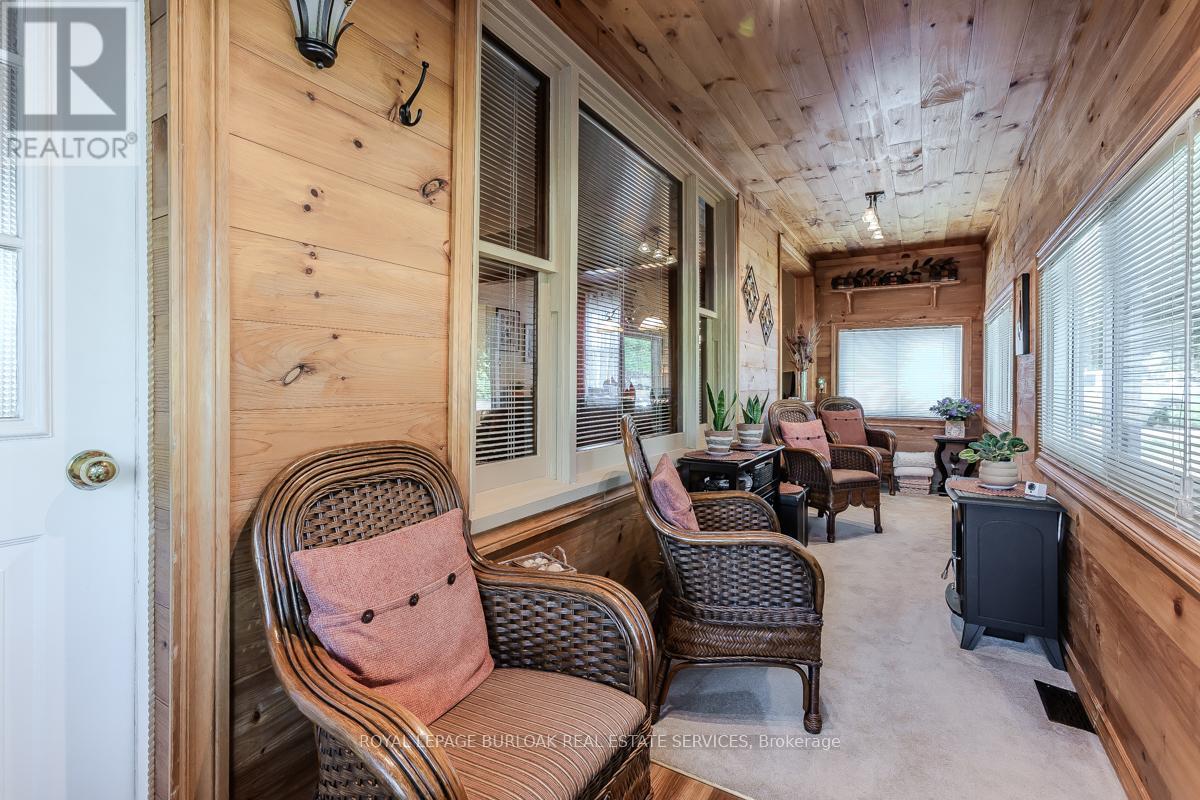 270 Jones Road, Hamilton (Fruitland), Ontario  L8E 5J5 - Photo 23 - X12392234