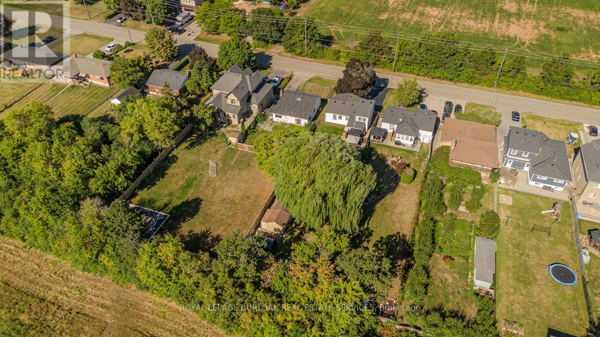 270 Jones Road, Hamilton (Fruitland), Ontario  L8E 5J5 - Photo 7 - X12392234