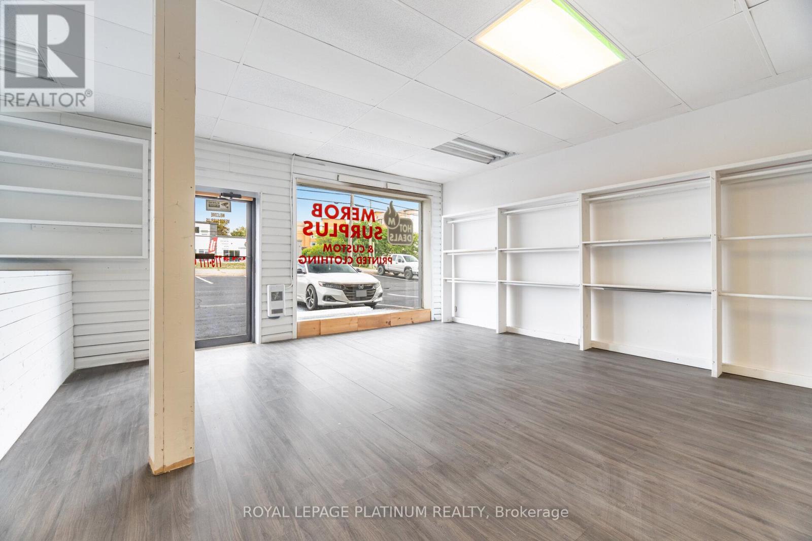 4 - 481 Dundas Street W, Belleville, Ontario  K8P 1B6 - Photo 4 - X12392274