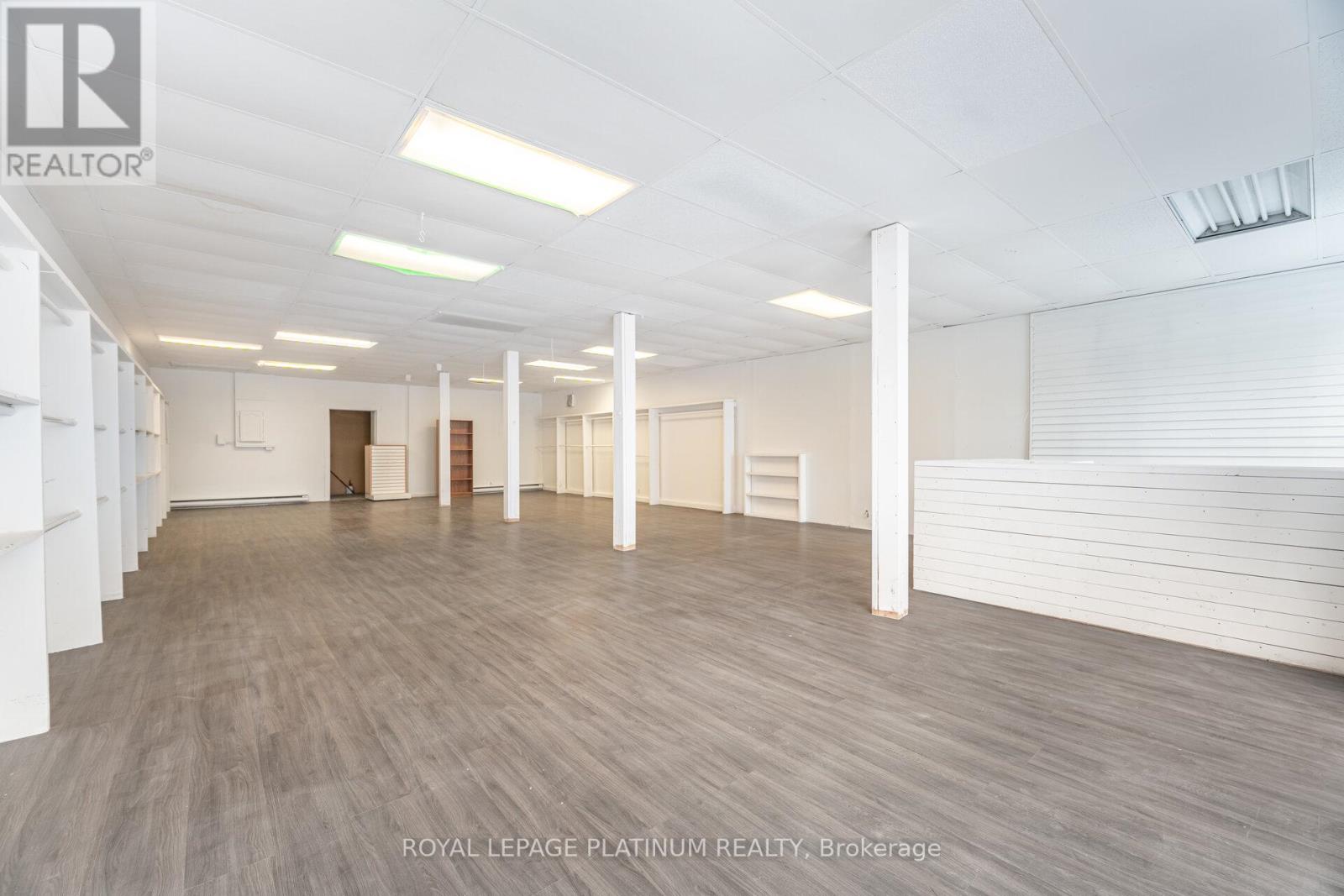 4 - 481 Dundas Street W, Belleville, Ontario  K8P 1B6 - Photo 6 - X12392274