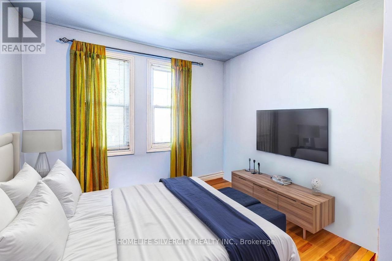 5537 Montrose Road, Niagara Falls, Ontario  L2H 1K9 - Photo 10 - X12392281