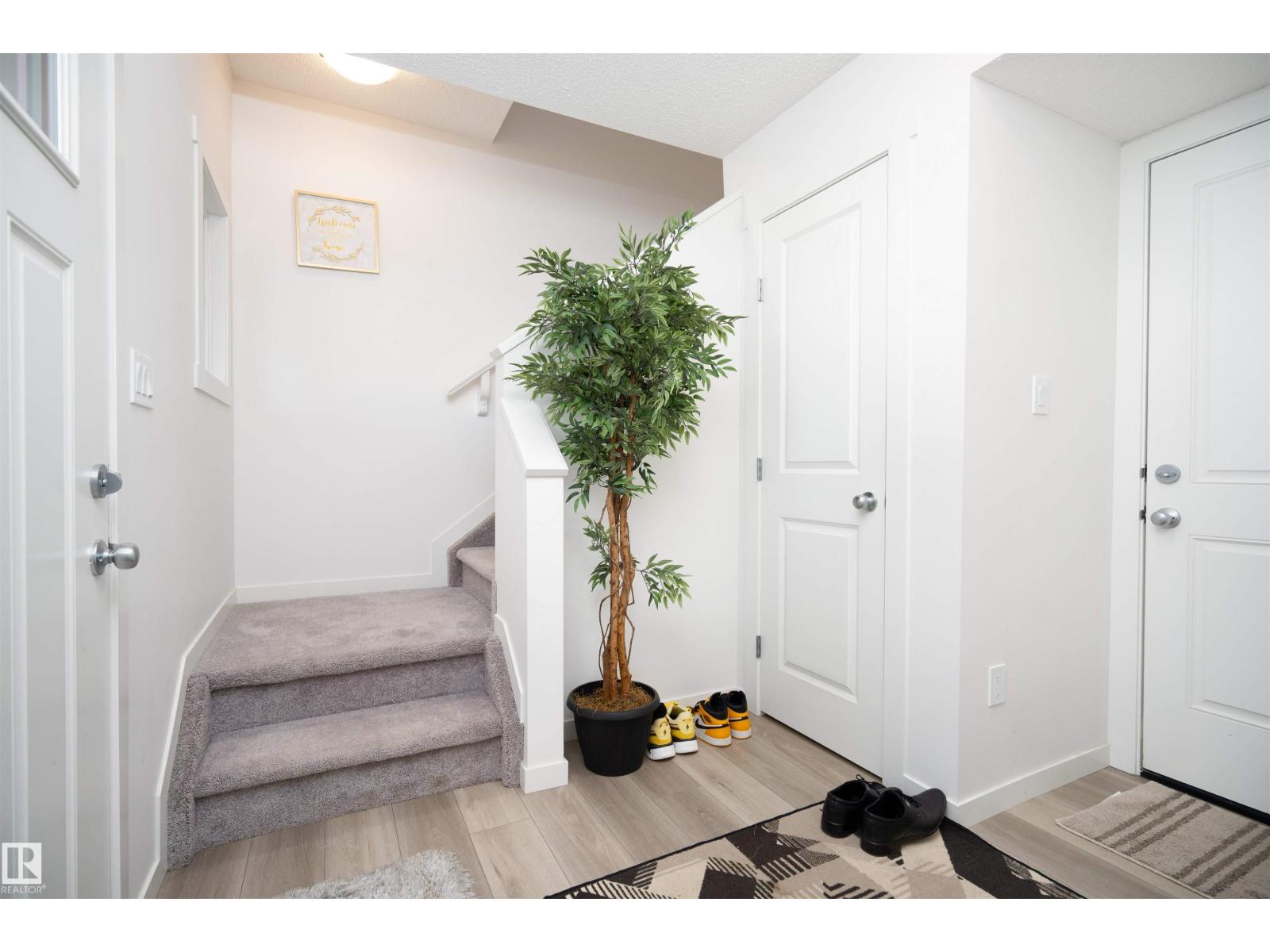#37 1530 Tamarack Bv Nw, Edmonton, Alberta  T6T 2E6 - Photo 3 - E4456912